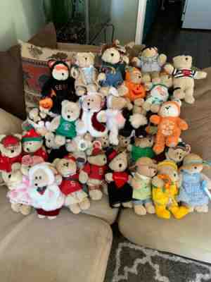 Lot Of 29 Starbucks Bearistas Various Editions - Sold on eBay Jun, 18th 2019 for $100.00