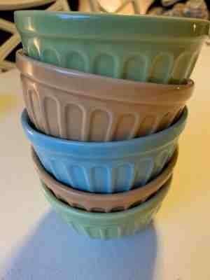2006 Starbucks Pastel Ice Cream Desert Bowls Lot of 5 Ribbed  - Sold on eBay Jun, 16th 2019 for $19.99