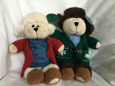 Starbucks 2016 Christmas Holiday Green Sweater Bearista Teddy Bear Boy and Girl - Sold on eBay Jun, 9th 2019 for $24.95