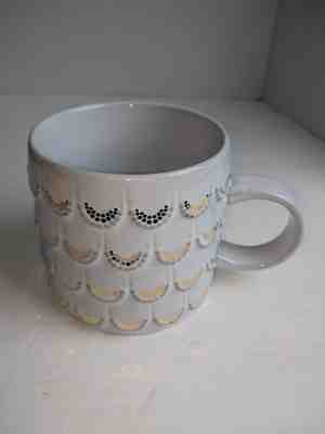 2016 STARBUCKS MERMAID SCALES COFFEE MUG CUP 10 oz. WHITE AND GOLD - Sold on eBay Jun, 9th 2019 for $19.99