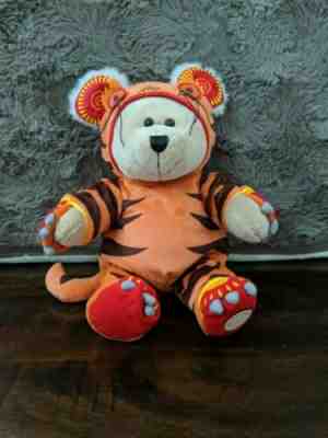 2010 90th ed Starbucks Bearista Bear RARE Year of the Tiger Chinese New Year - Sold on eBay Jun, 9th 2019 for $77.00