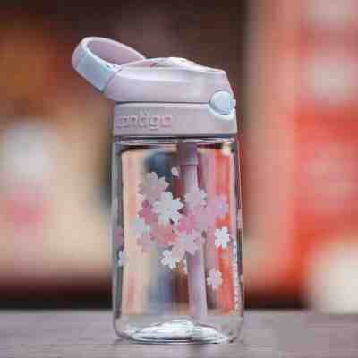 New China 2019 Starbucks 450ml Contigo Graceful Sakura Sports Water Bottle - Sold on eBay Jun, 4th 2019 for $49.99