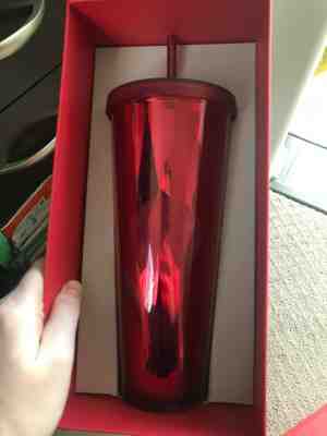 RARE Starbucks Christmas Faceted Red Venti Cold Cup Tumbler 24oz - Sold on eBay Jul, 11th 2019 for $50.00