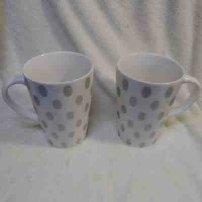 Starbucks 2005 White Silver Polka Dots  Coffee Mug/Cup 12 oz lot of 2 - Sold on eBay Jul, 9th 2019 for $22.09