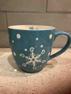 STARBUCKS Blue Snowflake 16 oz. Coffee Tea Mug 2007 Collectible Pristine  - Sold on eBay Oct, 29th 2019 for $30.00