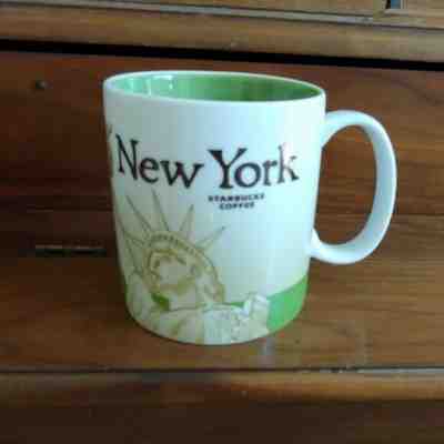 Starbucks New York 2009 Collector Series 16 Oz Mug Statue of Liberty Green - Sold on eBay Oct, 27th 2019 for $22.50