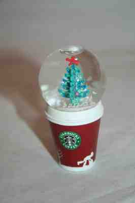 Starbucks Holiday Ornament Figurine Mini Snow Globe 2006 VG - Sold on eBay Oct, 26th 2019 for $15.99