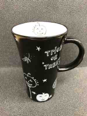 Starbucks 2007 Halloween Trick Or Treat Black & White 14 oz Coffee Mug - Sold on eBay Oct, 23rd 2019 for $24.95