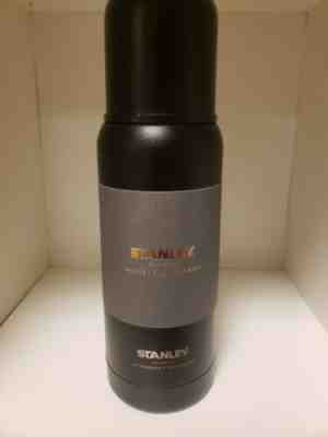 Starbucks Reserve Stayless Bottle Water Stanley Limited - Sold on eBay Oct, 22nd 2019 for $17.99