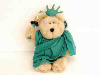 Starbucks Coffee Bearista NY Statue of Liberty Bear 2004 New York Plush Animal - Sold on eBay Oct, 21st 2019 for $34.00