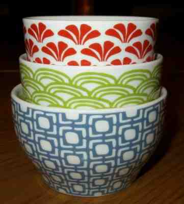 STARBUCKS Set of 3 Colorful STACKING CUPS/Bowls HANDLELESS New Bone China 2009 - Sold on eBay Oct, 20th 2019 for $17.99