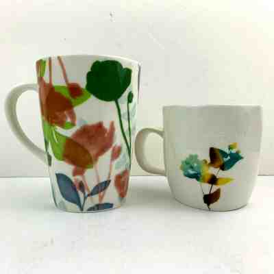 Starbucks 2009 Nouvelle Porcelaine D'os / Fine Bone China Collectible Mugs (2) - Sold on eBay Oct, 15th 2019 for $29.95