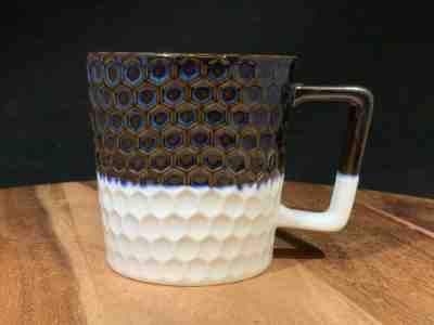 Starbucks Beehive Honeycomb Mug White Blue Brown Cup Chicago Coffee 12 OZ