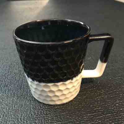 RARE 12oz Starbucks Beehive Honeycomb Mug White Blue Black Cup Chicago Coffee O3