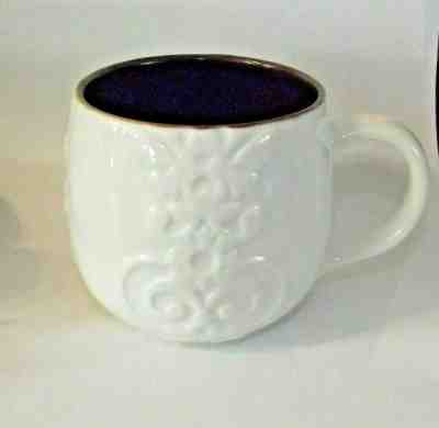 Starbucks Coffee 2013 Casi Cielo White Embossed Floral Ceramic Cup Tea Mug 12 oz - Sold on eBay Oct, 27th 2019 for $18.95