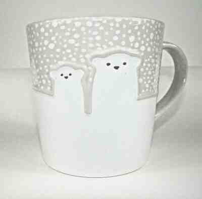 Starbucks Coffee Mug 12 fl oz Polar Bears White Light Tan - Sold on eBay Nov, 13th 2019 for $15.35