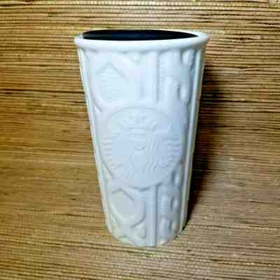 Starbucks 2016 White Cable Knit Sweater Holiday Travel Tumbler Mug Ceramic 10 oz - Sold on eBay Nov, 12th 2019 for $24.00