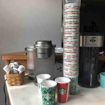40 NEW Starbucks Holiday Christmas Disposable Paper Cups Sealed Sleeve 16oz LotC - Sold on eBay Nov, 10th 2019 for $27.00