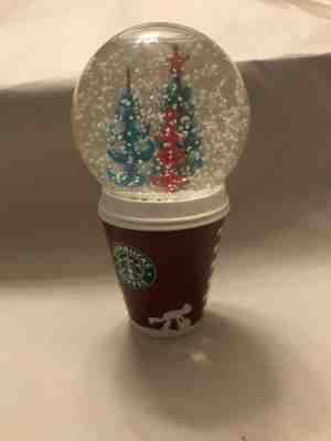 Starbucks Snow Globe Red Cup Trees 6 Inches 2006 - Sold on eBay Nov, 9th 2019 for $15.55