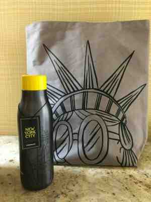 STARBUCKS NEW 2019 NEW YORK COLLECTION WATER BOTTLE/STATUE OF LIBERTY TOTE BAG - Sold on eBay Nov, 8th 2019 for $74.95