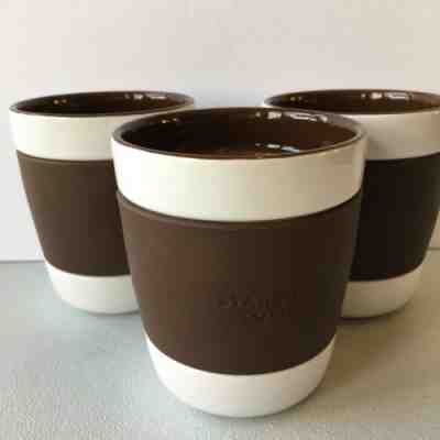 3 Starbucks 2009 Brown White Ceramic Coffee Mugs Rubber Grip No Handle Tea Cup - Sold on eBay Nov, 15th 2019 for $40.00