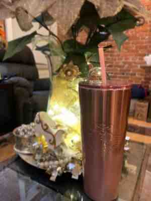 New Starbucks Holiday 2019 Rose Gold Pink Glitter Tumbler Stainless 24oz - Sold on eBay Nov, 14th 2019 for $22.00