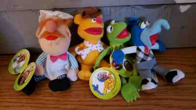 4 Starbucks Muppets Finger Puppets Fozzie Kermit Swedish Chef Gonzo - Sold on eBay Nov, 19th 2019 for $19.99