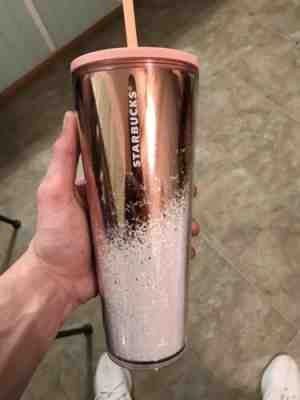 NEW Starbucks  Cold Cup 24 Oz Glitter Christmas 2020 rose gold/white - Sold on eBay Nov, 18th 2019 for $25.00