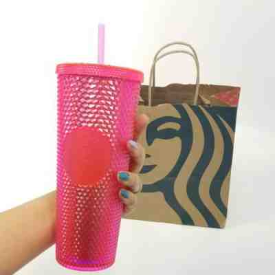 NEW STARBUCKS 2019 Neon Pink Venti Studded Cold Cup Tumbler Winter Holiday Xmas - Sold on eBay Nov, 17th 2019 for $31.82