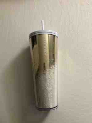 Starbucks Holiday Tumblr Cascadian Snow Ice Glitter 2019 Brand New - Sold on eBay Nov, 19th 2019 for $17.50