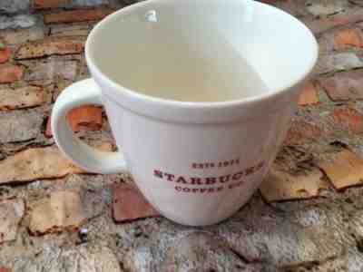 Starbucks Collector's Holiday 2007 Coffee 18oz White Ceramic Mug Cup Red Logo - Sold on eBay Nov, 19th 2019 for $19.99