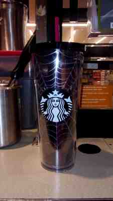 STARBUCKS PLASTIC COLD CUP GLITTER WEB 24OZ - Sold on eBay Nov, 20th 2019 for $40.00