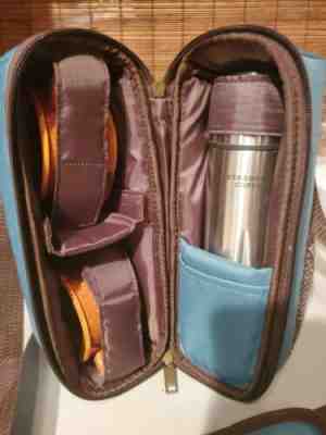Starbucks Gift insulated Travel Bag W/Starbucks Thermos And Mugs - Sold on eBay Nov, 24th 2019 for $19.99