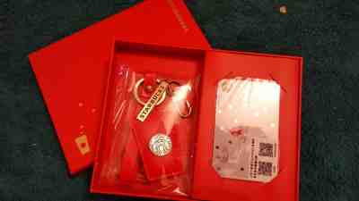 NEW 2018 STARBUCKS TAIWAN COFFEE GIFT CARD CHRISTMAS RED CUP VIP KEYCHAIN - Sold on eBay Nov, 26th 2019 for $32.00