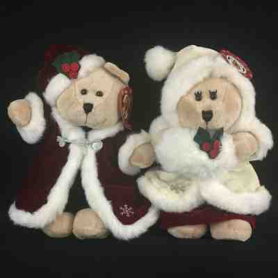 Set of 2 Starbucks Bearista Bears Holiday 2004 Mr and Mrs Santa 36th and 37th Ed - Sold on eBay Nov, 30th 2019 for $20.49