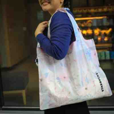 Starbucks White Cherry Blossom Bag LOQI Thailand Limited 2019, Free Tracking - Sold on eBay Dec, 4th 2019 for $20.59