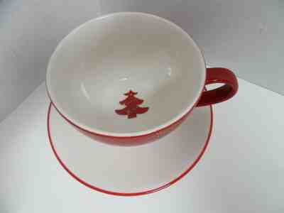 Starbucks Coffee Teacup & Saucer Set 2006 Christmas Holiday Red Tree 12 oz - Sold on eBay Dec, 6th 2019 for $19.29