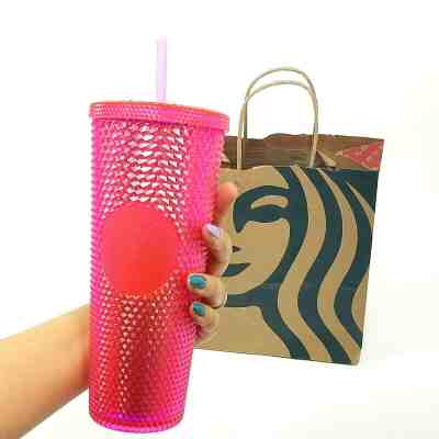 NEW Starbucks Winter Holiday 2019 Neon Pink Studded Cold Cup Tumbler 24Oz Venti - Sold on eBay Dec, 11th 2019 for $28.18