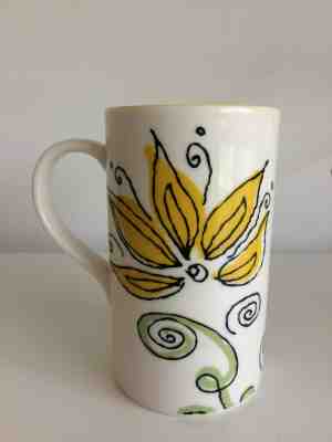 Starbucks Coffee Yellow Floral Flower Mug Cup 2006 12 oz - Sold on eBay Dec, 11th 2019 for $17.95