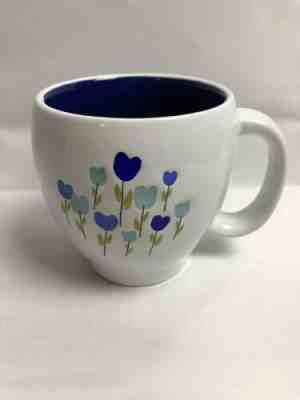 2007 Starbucks Mug ~ 16 fl Oz White with Blue Flowers Blue Interior - Sold on eBay Dec, 12th 2019 for $20.00