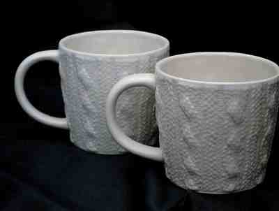 2 Starbucks Mugs - Cable Knit Sweater Design, Cute Winter Christmas Coffee Cups - Sold on eBay Dec, 14th 2019 for $15.99