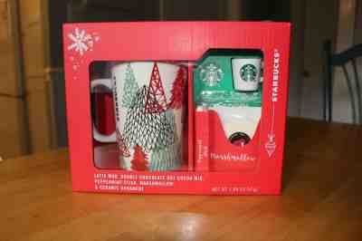 2018 STARBUCKS COCOA GIFT SET W/ORNAMENT MACYS EXCLUSIVE - Sold on eBay Dec, 14th 2019 for $24.00