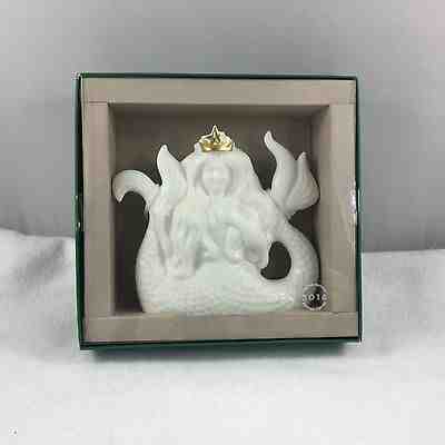 Starbucks Christmas 2016 Siren Mermaid Logo White & Gold Figurine Ltd Sculpture - Sold on eBay Dec, 14th 2019 for $42.46
