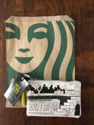 Starbucks NYC Gift Card Coin Purse Subway Pigeon  New W/tag W/ Bag FREE SHIPPING - Sold on eBay Dec, 17th 2019 for $16.50