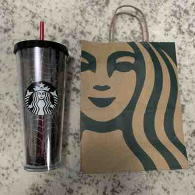 Starbucks Halloween 2019 Tumbler Glitter Spiderweb 24oz Limited Edition new - Sold on eBay Dec, 17th 2019 for $30.00