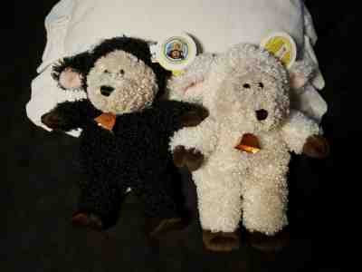 Starbucks Bearista Bears Black White Sheep With Bell 2004 NWT - Sold on eBay Dec, 19th 2019 for $24.99