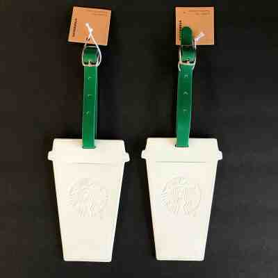 STARBUCKS Luggage Tag Summer 2019 Embossed Siren Logo White Faux Leather - Sold on eBay Dec, 19th 2019 for $30.00
