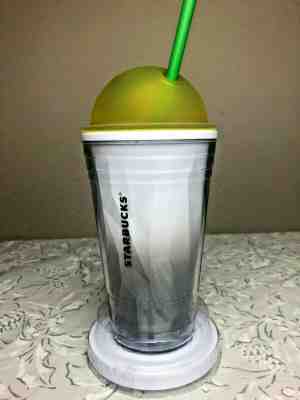 Starbuck Chiseled Ombre Cup Gold/Yellow dome lid 16 oz Grande White and Silver - Sold on eBay Jan, 8th 2020 for $19.95