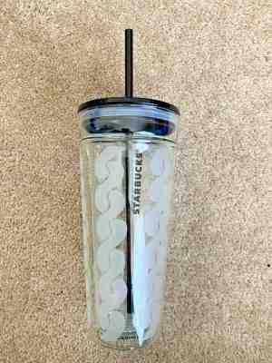 STARBUCKS - 2017 - Clear GLASS Cable Knit Double Wall Cold Cup VENTI 20 oz - Sold on eBay Jan, 8th 2020 for $40.00