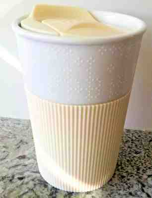 2013 STARBUCKS 8oz. WHITE SNOWFLAKE SILICONE RUBBER GRIP TRAVEL TUMBLER - Sold on eBay Jan, 7th 2020 for $15.95